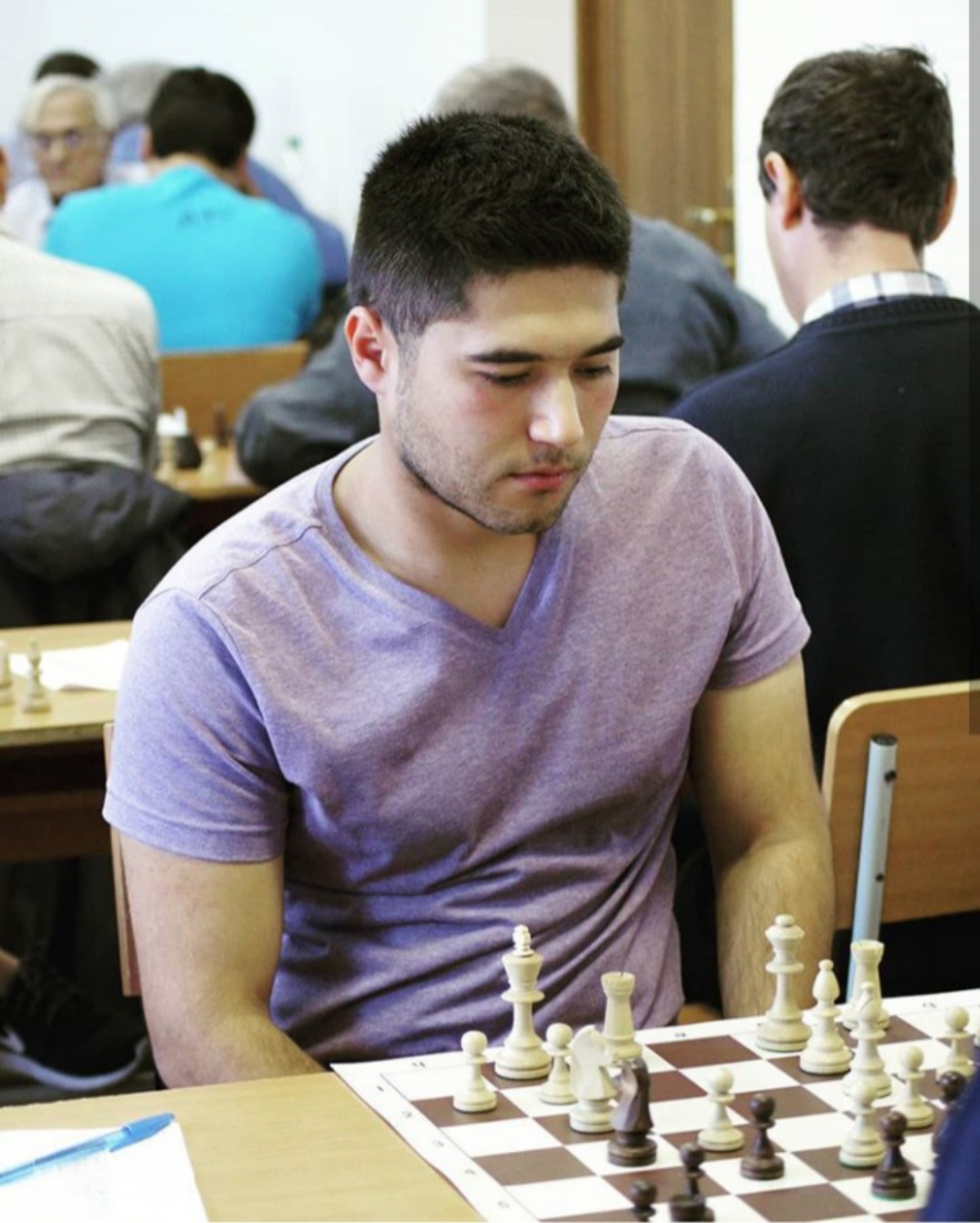 Достонджон Захруллоев