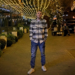 Кирилл Сащенко