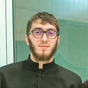 Идрис Абубакаров