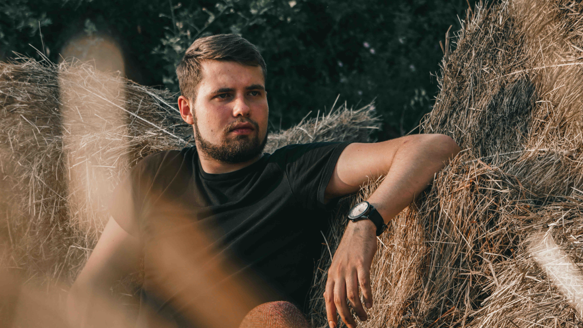 Саша Строгий