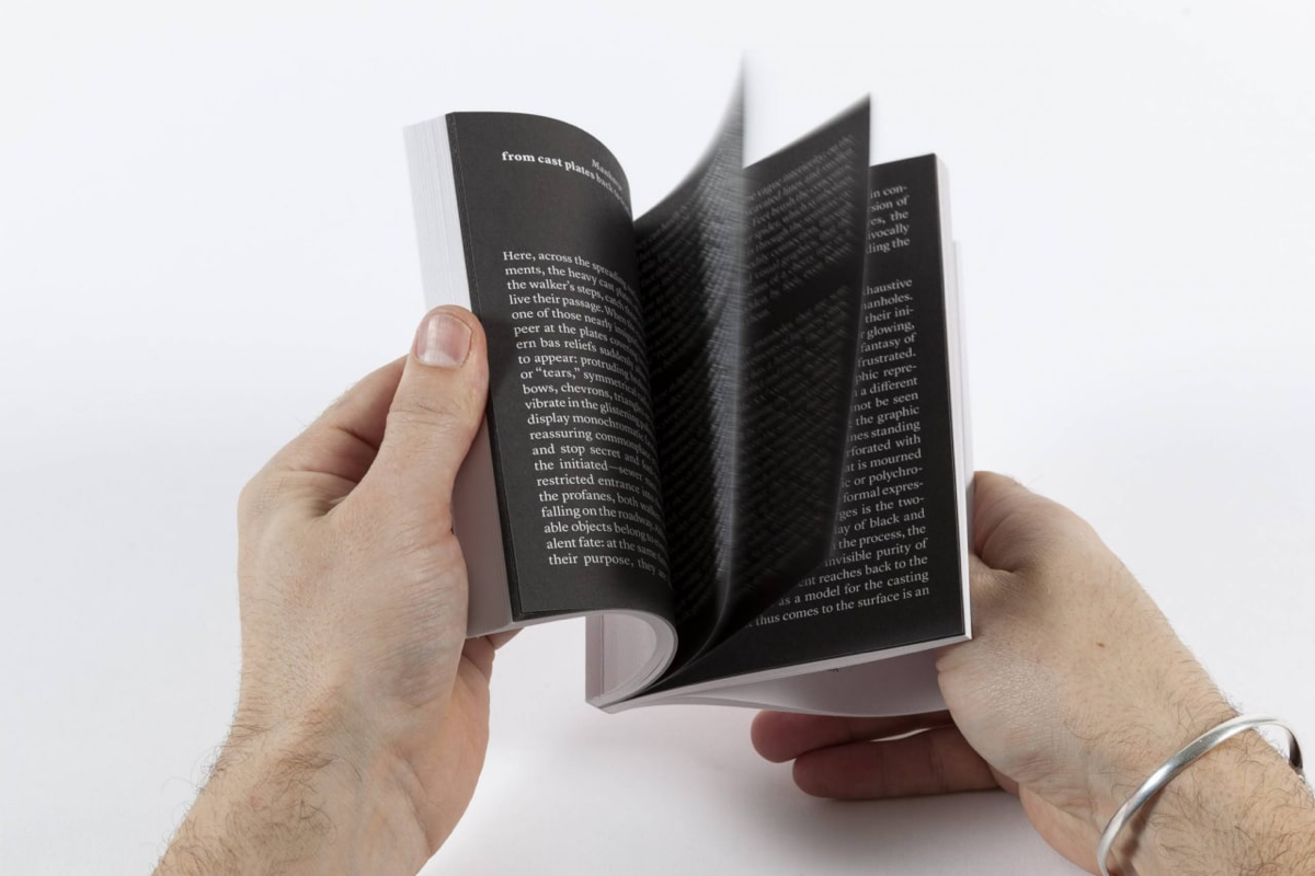 Дизайн книги о дизайне японских люков Manhoru | Сетка — социальная сеть от hh.ru