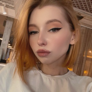 Алина Романова | Сетка — социальная сеть от hh.ru