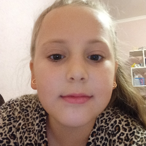 Аделина Абдукеримова