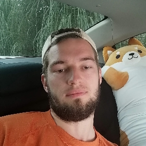 Максим Белоусов