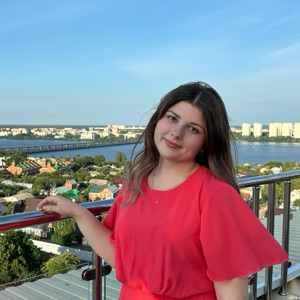 Надежда Слепышова | Сетка — социальная сеть от hh.ru