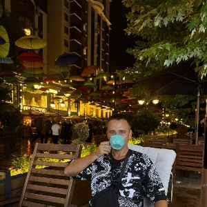 Александр Тарапатин