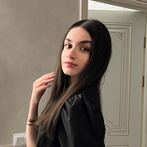 Нелли Насибян