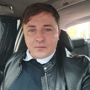 Дмитрий Лесников
