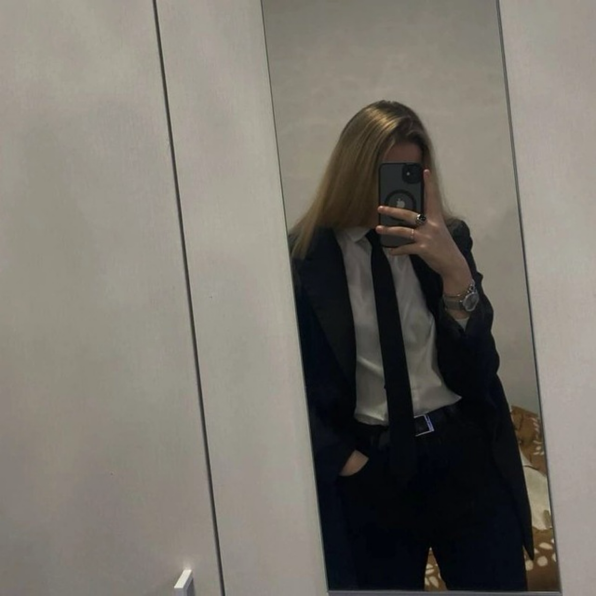 Привет! Давай знакомиться!) тг: @yanega11 | Сетка — социальная сеть от hh.ru