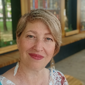 Галина Винокурова