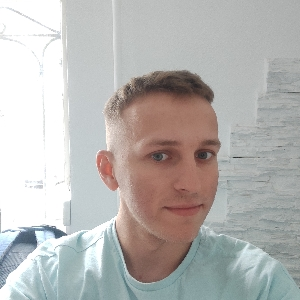 Максим Лисов | Сетка — социальная сеть от hh.ru