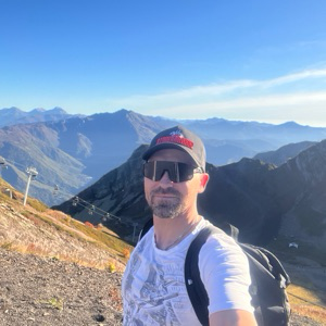 Андрей Кузнецов