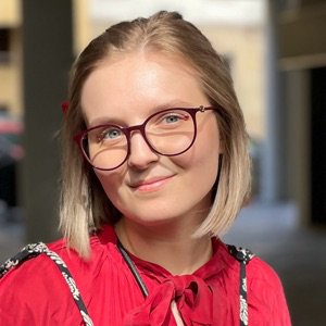 Лиза Ларионова | Сетка — социальная сеть от hh.ru