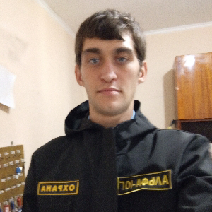 Николай Уваров