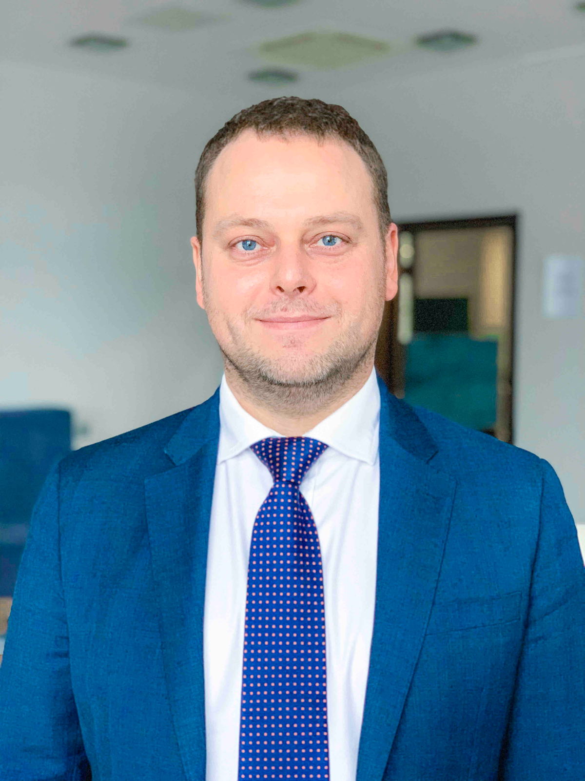 Василий Михайлов | Сетка — социальная сеть от hh.ru