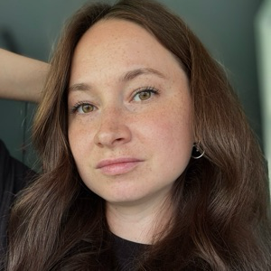 Алена Вологжанина