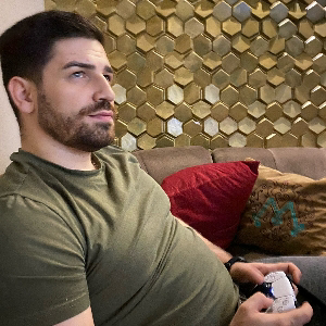 Виктор Калашников