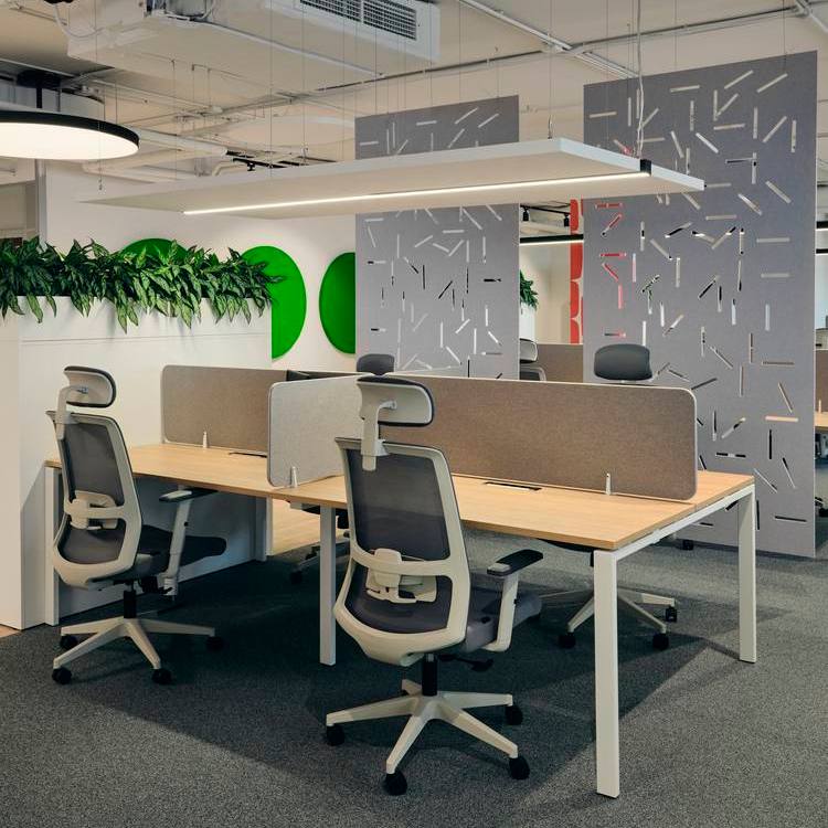 Офис, «выманивающий» из дома 🩷
Пространство Bell Integrator стало номинантом премии Best Office Awards Санкт-Петербург 2024!
Стиль, яркость, комфорт и многофункциональность — это всё о нашем офисе, ра... | Сетка — социальная сеть от hh.ru