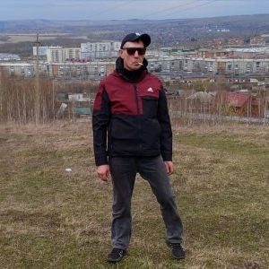 Дмитрий Солуянов
