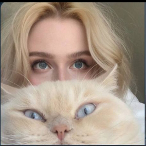 Катюха Аристархова