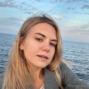 Даша Агафонникова | Сетка — социальная сеть от hh.ru