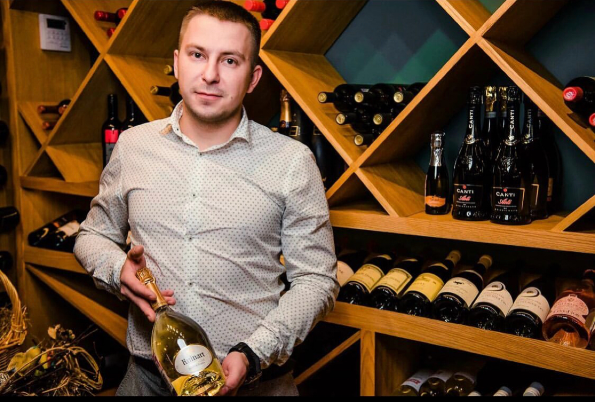 Антон Шабанов