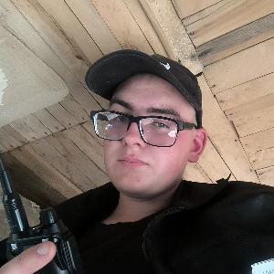 Артур Островский