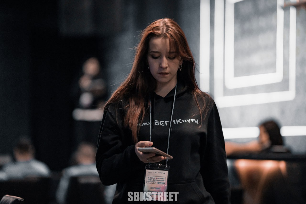 ❤️ sbkstreet | 🔵дать буст каналу

в хорошем качестве в комментариях | Сетка — социальная сеть от hh.ru