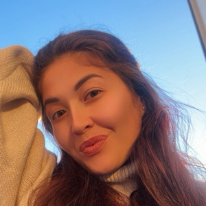 Надежда Массаж | Сетка — социальная сеть от hh.ru