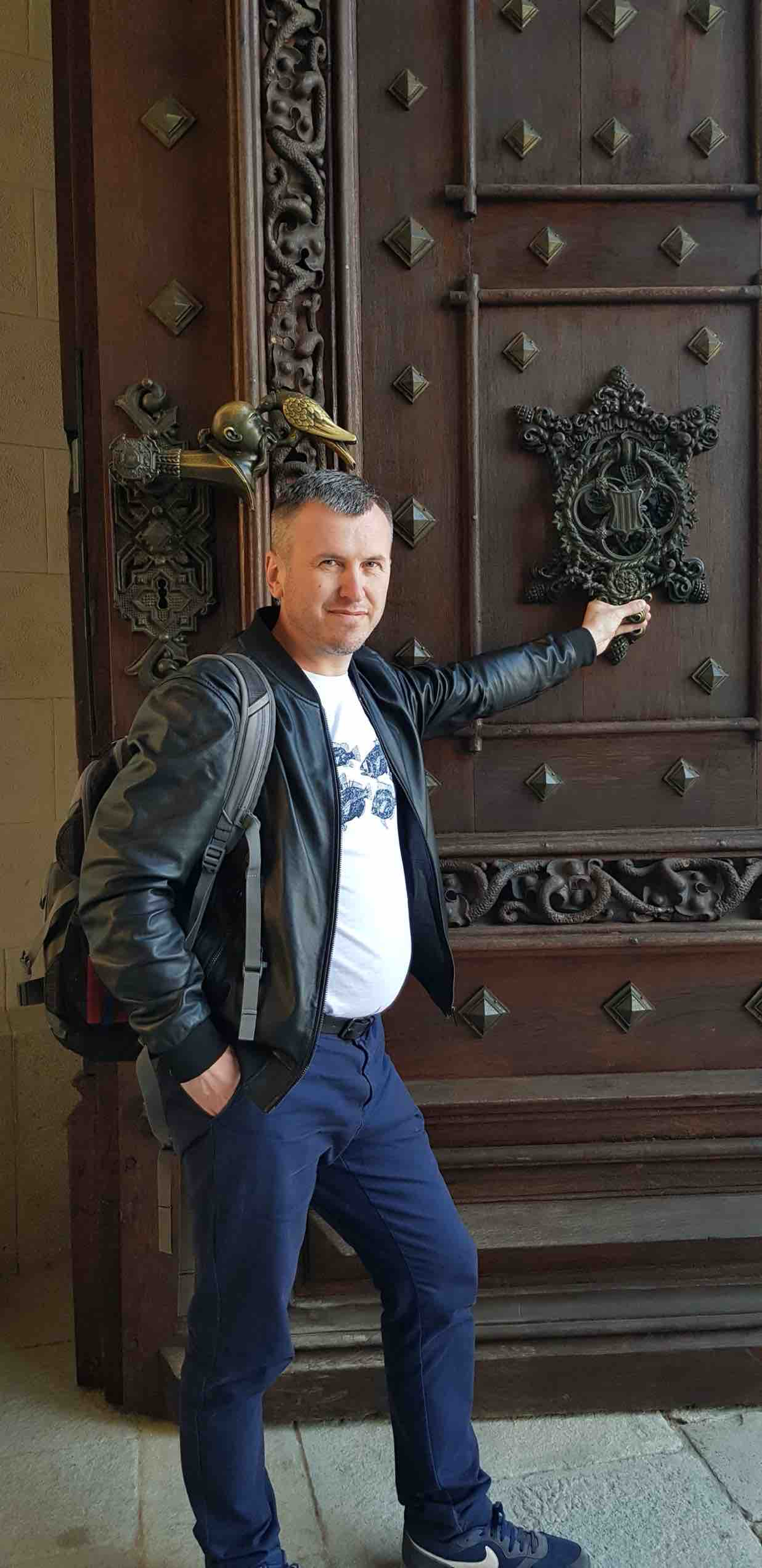 Network member avatar