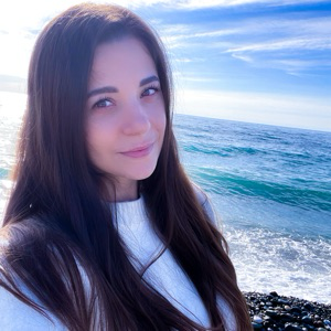 Юлия Балугян