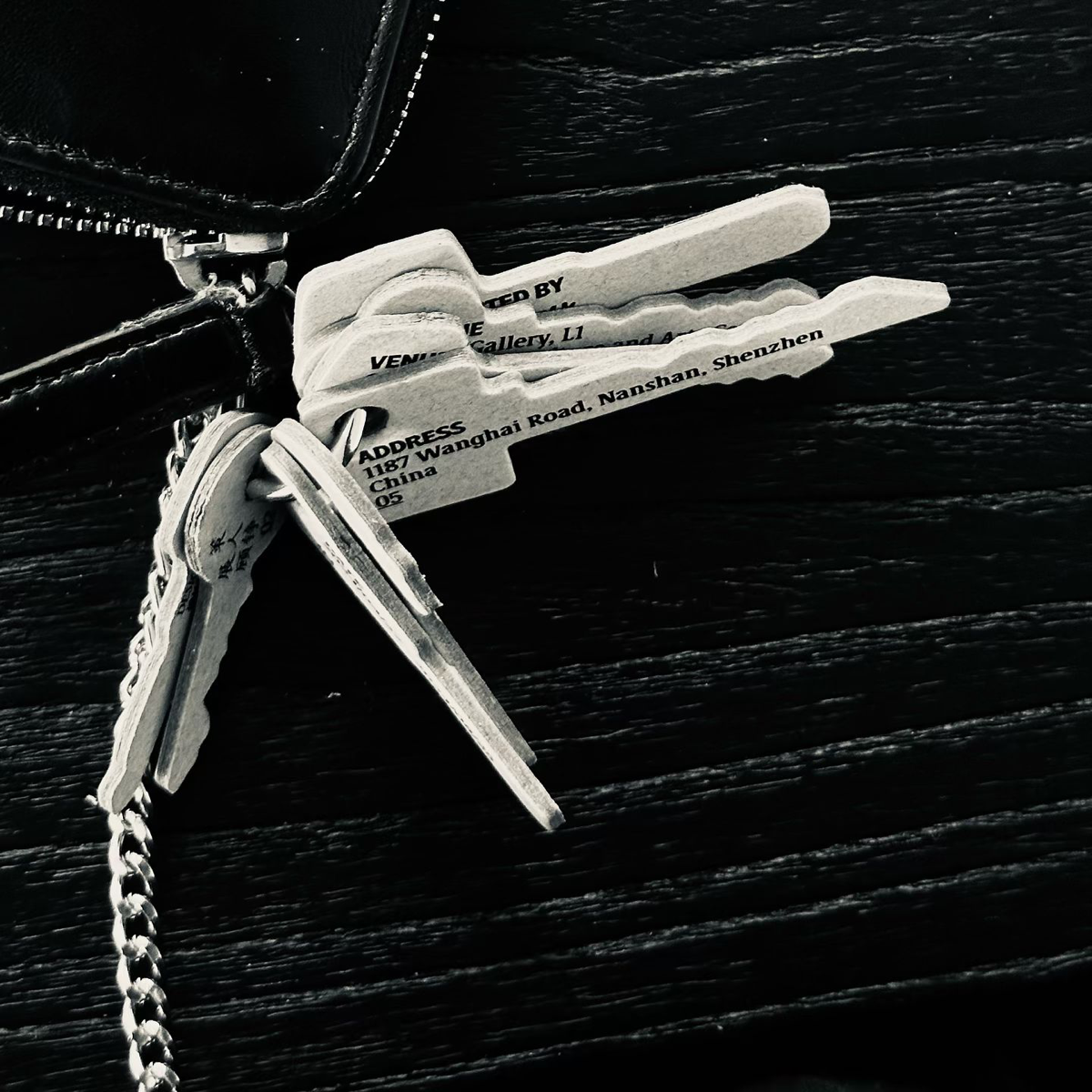 Некоторые работы студии A Black Cover Design (ABCD) — международного брендингового агентства с офисами в Пекине и Лос-Анджелесе
Отдельно советую заценить станичку с огромным количеством задизайненных ... | Сетка — социальная сеть от hh.ru