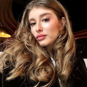 Амина Шопарова | Сетка — социальная сеть от hh.ru