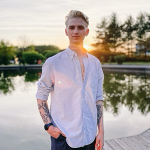 Александр Горников