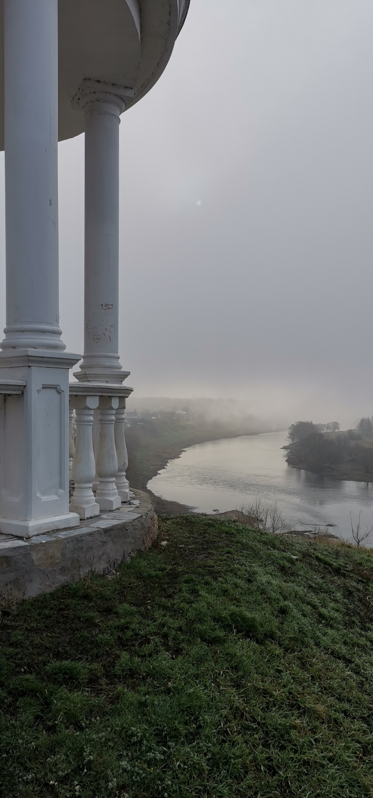 Привет Мир🫶  Меня зовут Ирина✨  
Мне 50 лет, и я решила зайти в эту дверь🙌  
11 лет была ИП детский бизнес🧸  
Год работаю #мобильныйфотограф #мобильныйфотографроманова #фудфотография  все снимаю на те... | Сетка — социальная сеть от hh.ru