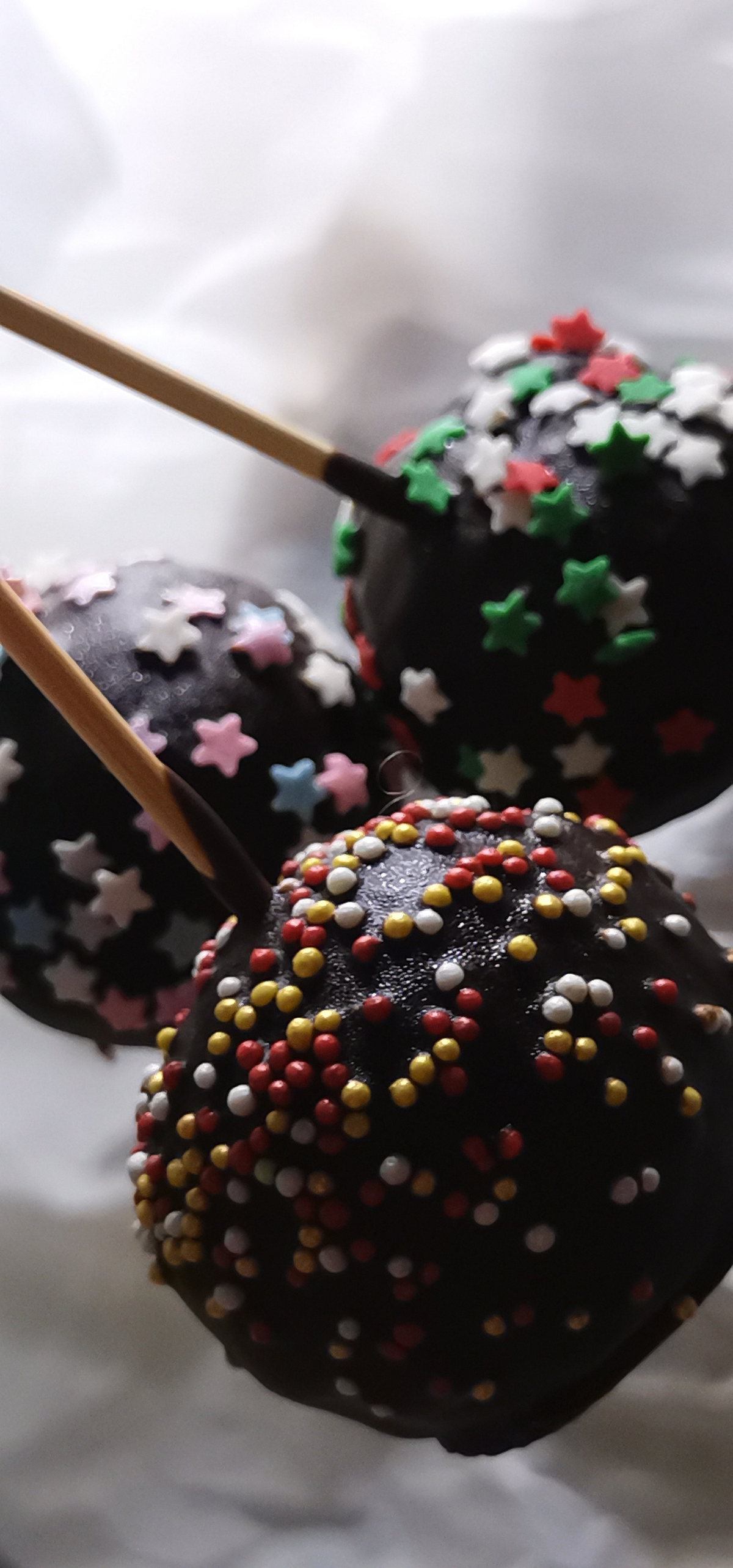 Привет Мир🫶  Меня зовут Ирина✨  
Мне 50 лет, и я решила зайти в эту дверь🙌  
11 лет была ИП детский бизнес🧸  
Год работаю #мобильныйфотограф #мобильныйфотографроманова #фудфотография  все снимаю на те... | Сетка — социальная сеть от hh.ru