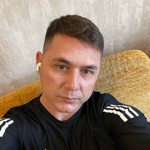 Александр Адамбеков