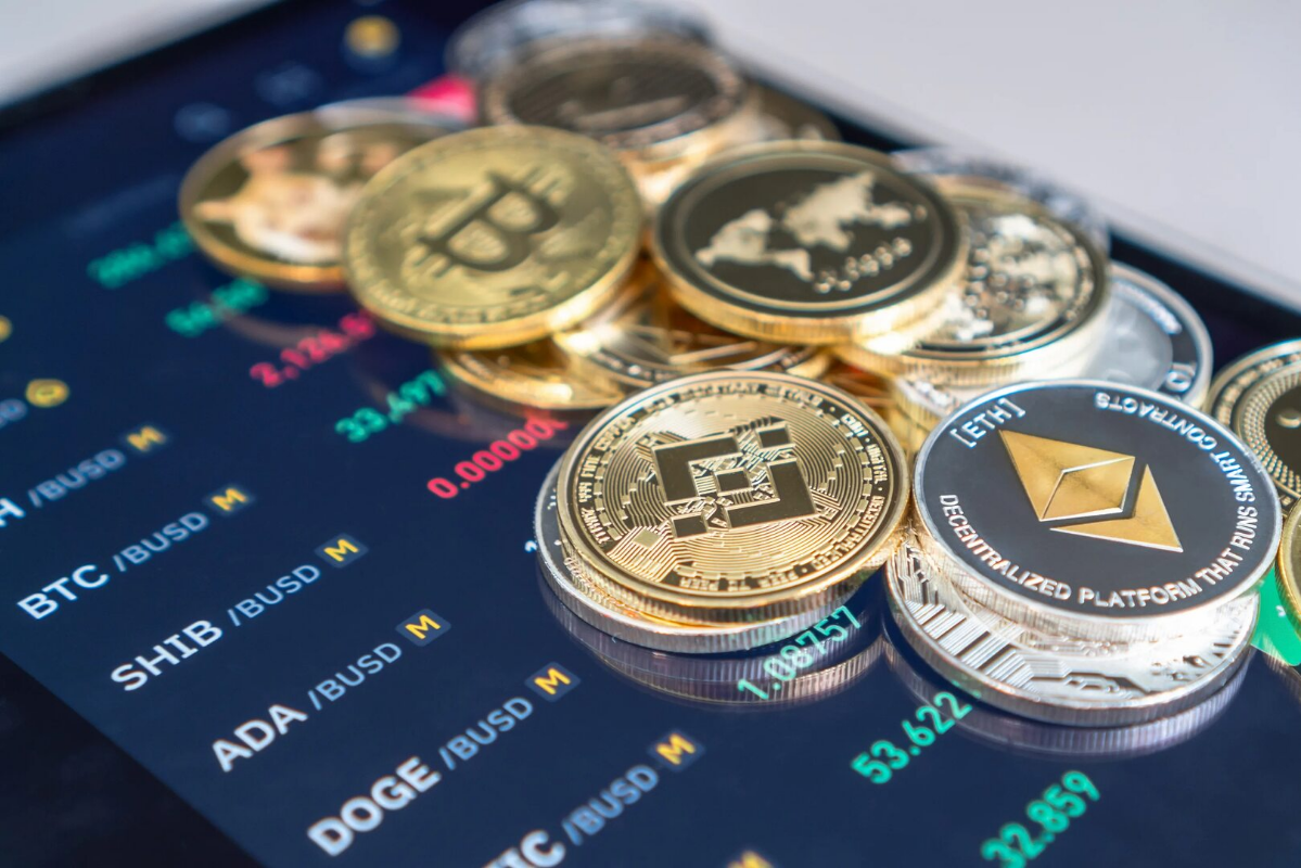 Актуальные торговые рекомендации по криптовалютам Solana (SOL), Avalanche (AVAX), Polygon (MATIC) и Chainlink (LINK):
1 | Сетка — социальная сеть от hh.ru