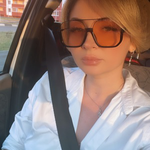 Марина Молотова