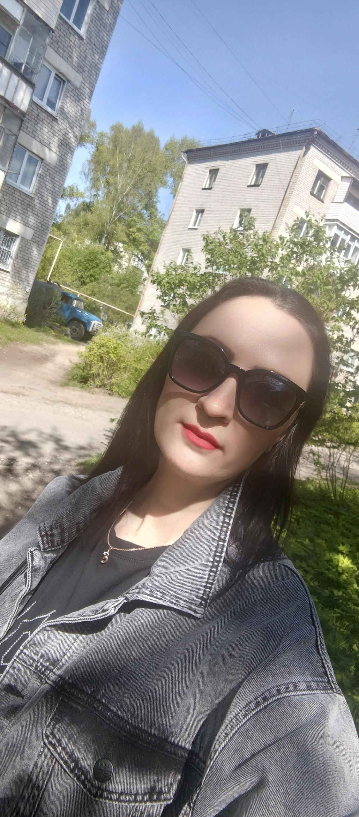 #постзнакомство
Привет всем , меня зовут Екатерина Лобанова.я руководитель отдела продаж в компании интерстеллар.На данным момент открываю для себя новую сферу продаж IT-продуктов | Сетка — социальная сеть от hh.ru