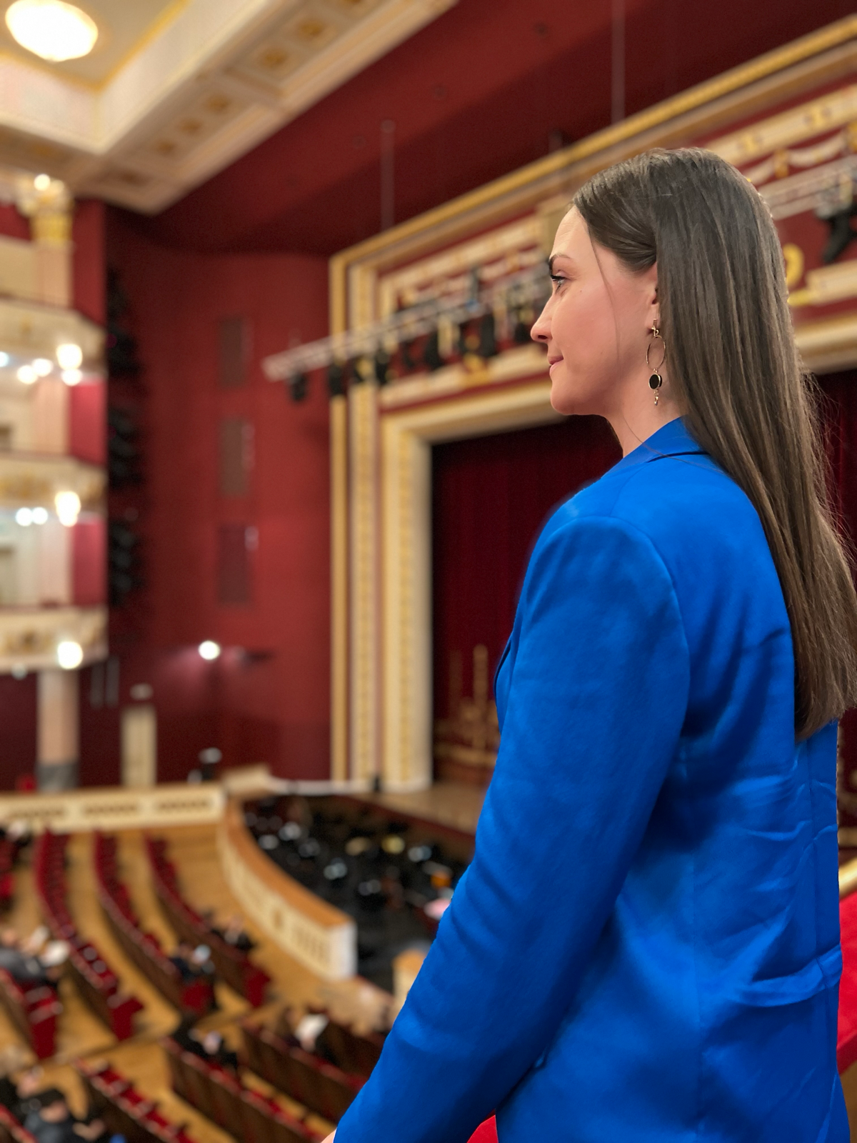 Елена Кирина