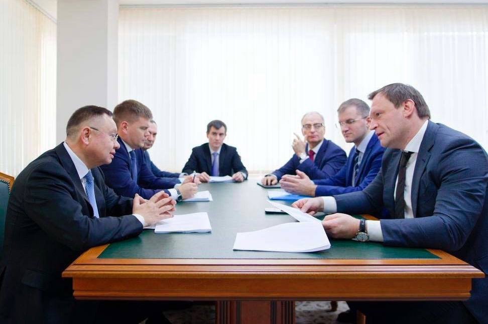 В Госдуме РФ состоялась встреча Министра строительства и ЖКХ РФ Ирека Файзуллина и председателя Комитета Госдумы по строительству и ЖКХ Сергея Пахомова
Во встрече приняли участие статс-секретарь – зам... | Сетка — социальная сеть от hh.ru