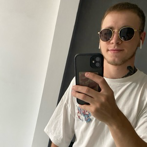 Андрей Жидков