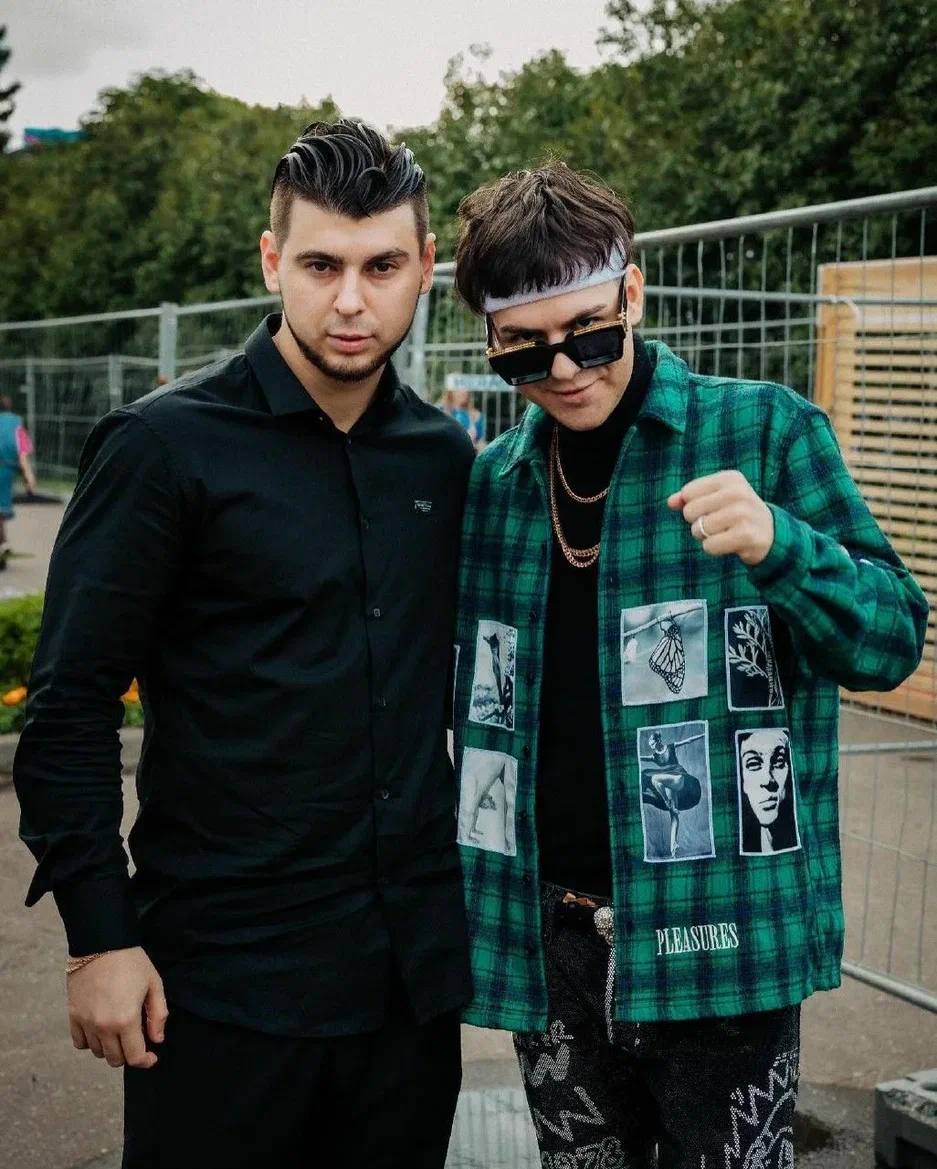 🎤 Бесплатное выступление ST, Gayazovs Brothers в Острове мечты
20 октября с 12:00 до 20:00
Концерт посвящен Всероссийскому дню Отца💡
Известные отцы России высадят 100 кленов, которые станут основой пе... | Сетка — социальная сеть от hh.ru