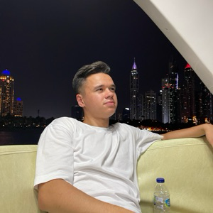 Влад Уфимцев | Сетка — социальная сеть от hh.ru