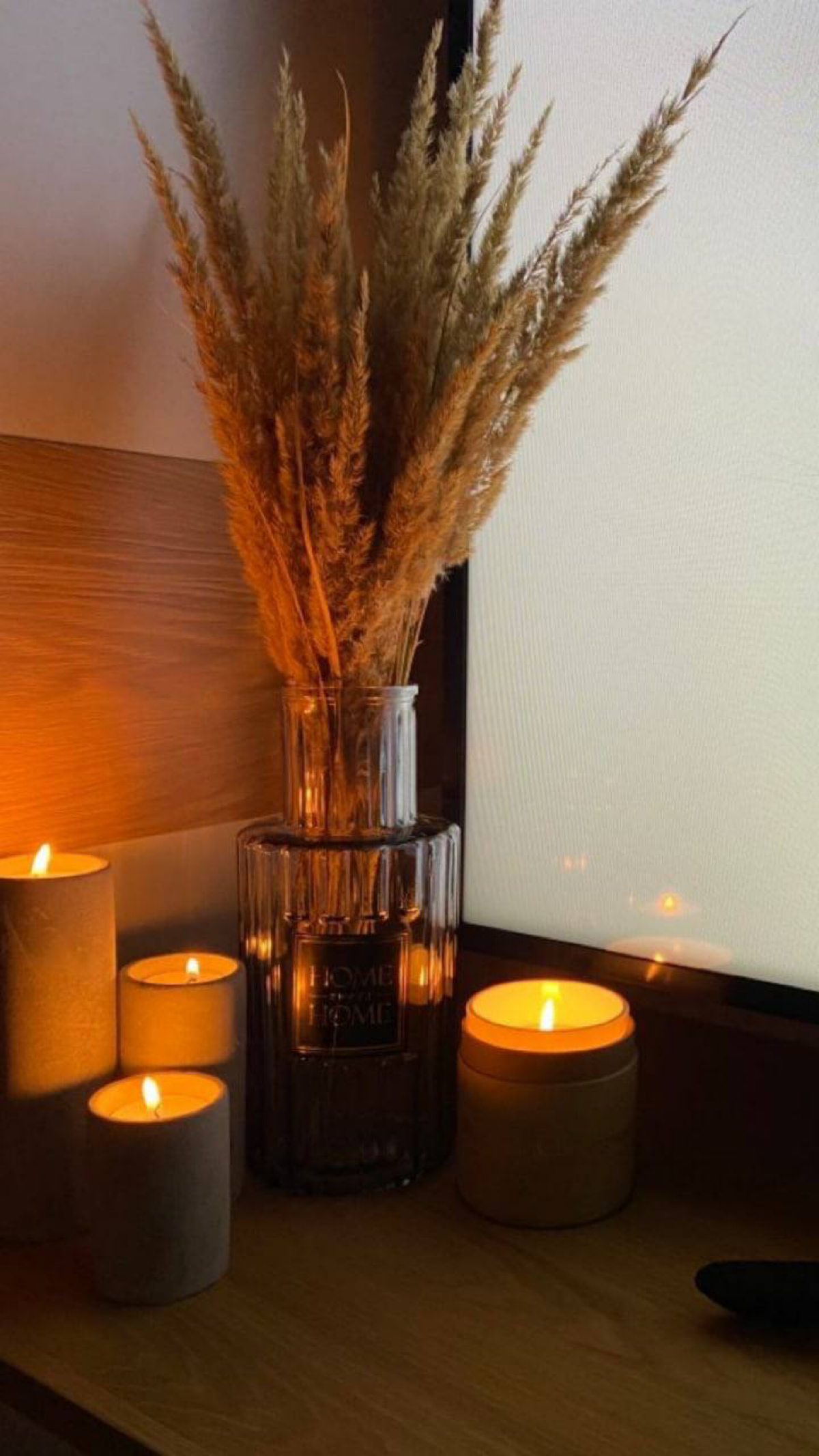 🍂 Осень всегда приносит с собой особую атмосферу, но иногда вместе с ней приходит и хандра. Как дизайнер, я часто сталкиваюсь с этим чувством | Сетка — социальная сеть от hh.ru