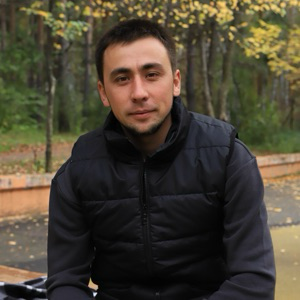 Максим Тузков