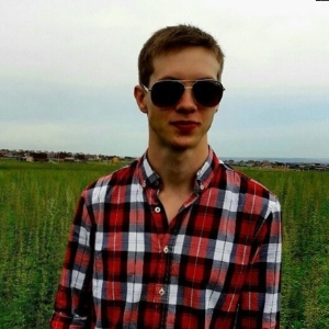 Руслан Николаев