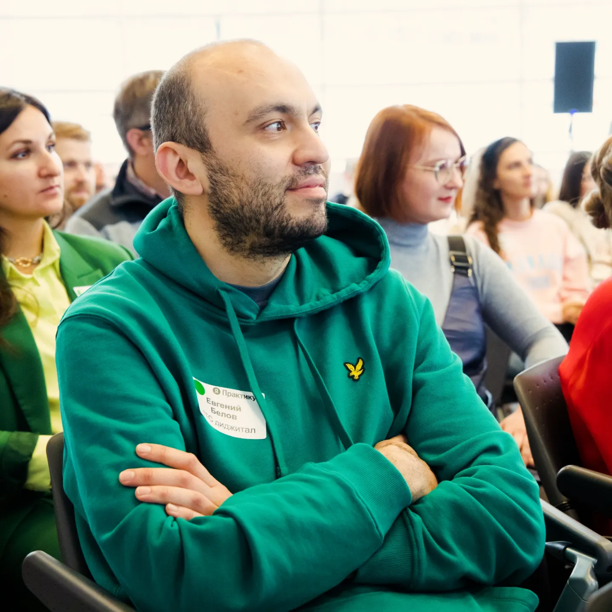 Это я сижу и слушаю выступление коллеги из МТС на мероприятии #itпродленка от #яндекспрактикум)
Наконец-то #яндекспрактикум обозначил себя частью "большого" Яндекса 🙃 и замутил оффлайн мероприятие, на... | Сетка — социальная сеть от hh.ru
