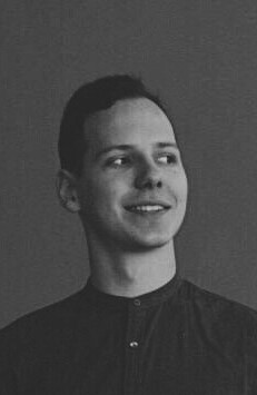 Артем Потапов